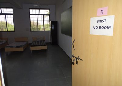 First aid room